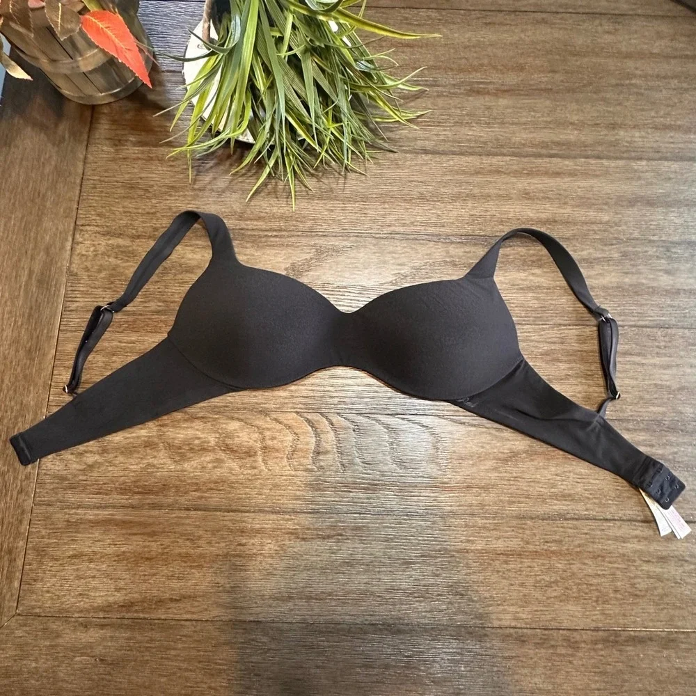 Victoria's Secret PINK Black Lightly Lined Bra T-Shirt Full Coverage L / G / B85